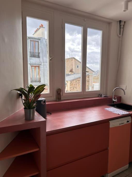 Un Fabuleux Decor Pour Un Chaleureux Appartement Париж Экстерьер фото